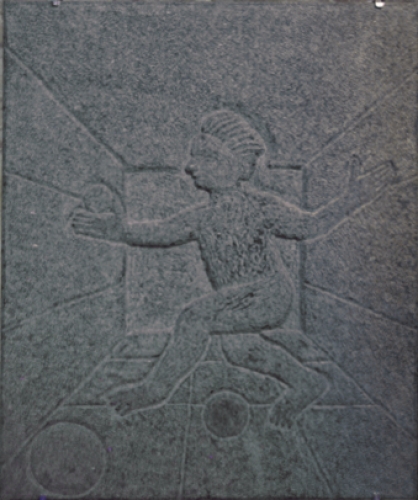 <p>Stefan Rinck - Der Mann mit den Bällen<br /><br />2008<br />Granit <br />50 x 50 x 4 cm</p>